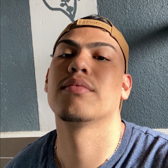 Meet your Posher, Arturo - Picture 1 of 1